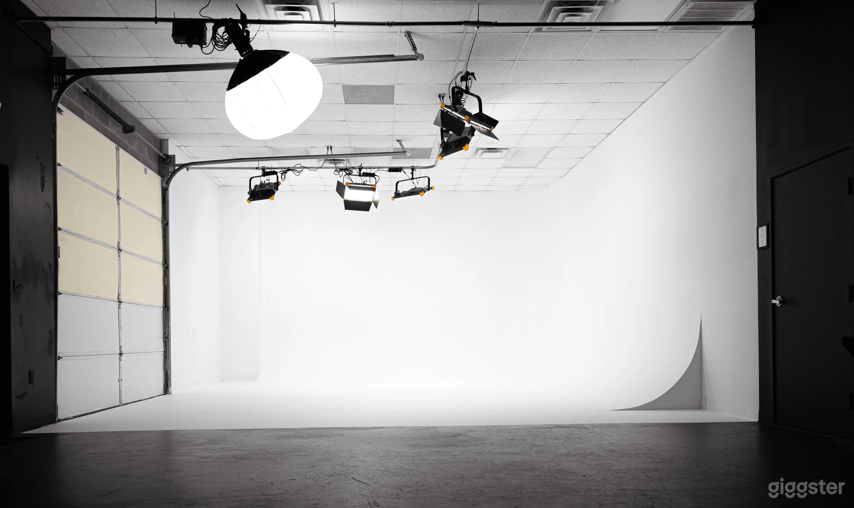 Cyc studio, Round Rock: shoot location, view 1