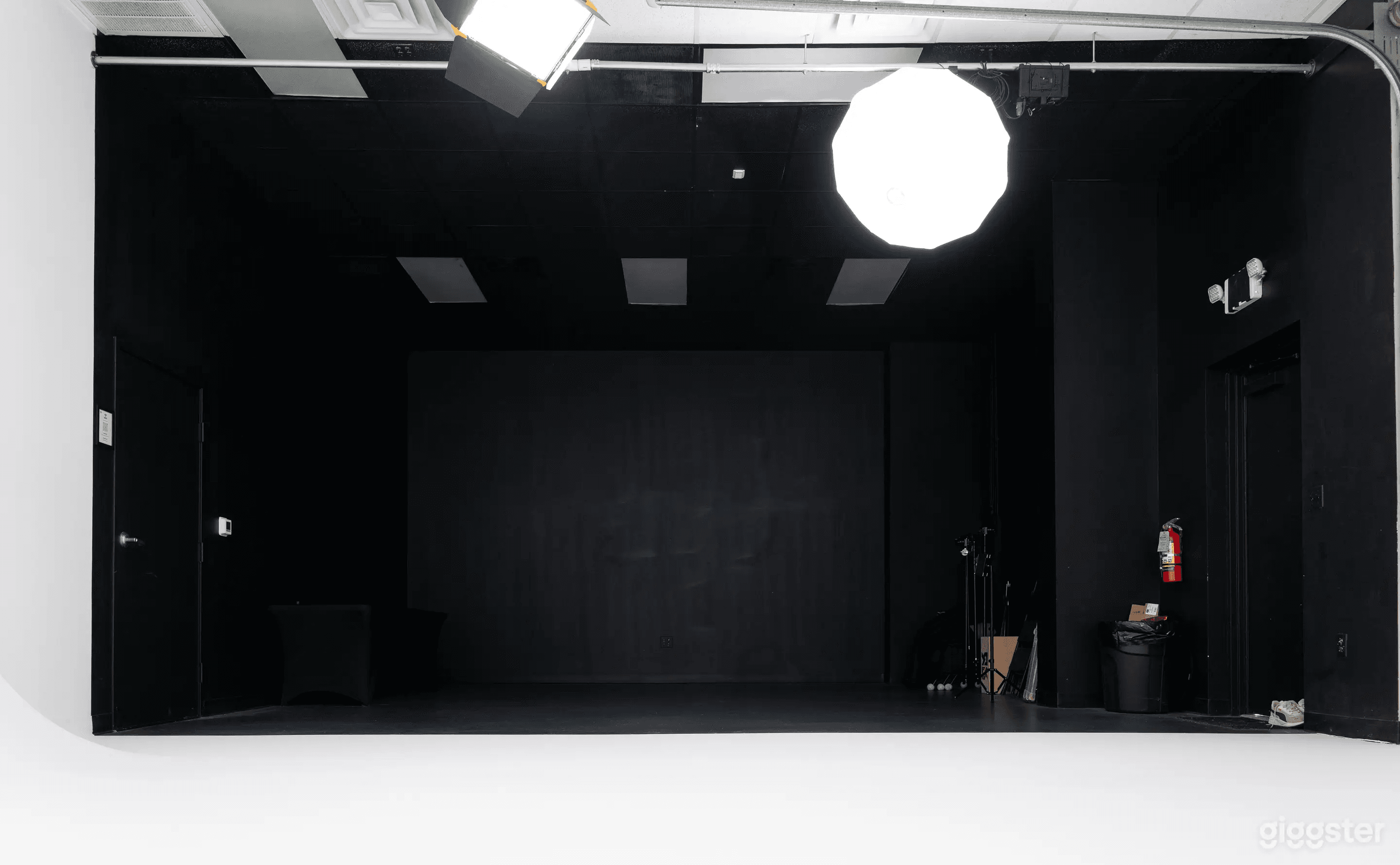 Cyc studio, Round Rock: shoot location, view 2